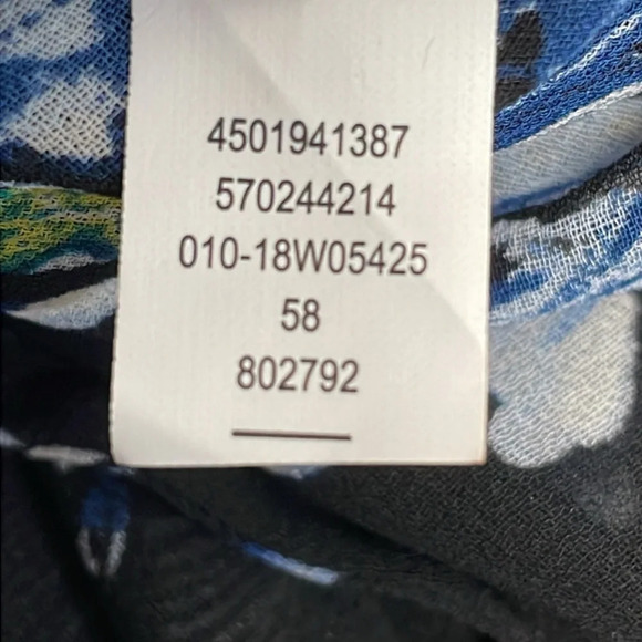 NWT White House Black Market Xian Floral Blouse Long Bell Sleeve 4 - Picture 15 of 16